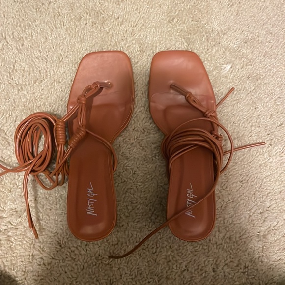 Nasty gal brown wrap heels - Picture 2 of 3